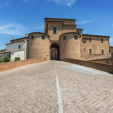 House In A Village With Swimming Pool * Пезаро